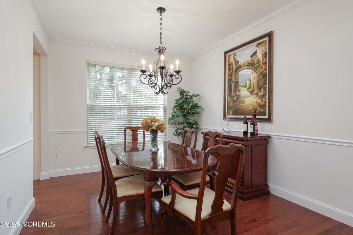 Chandelier, Dining room, Interior, Wood Texture Flooring