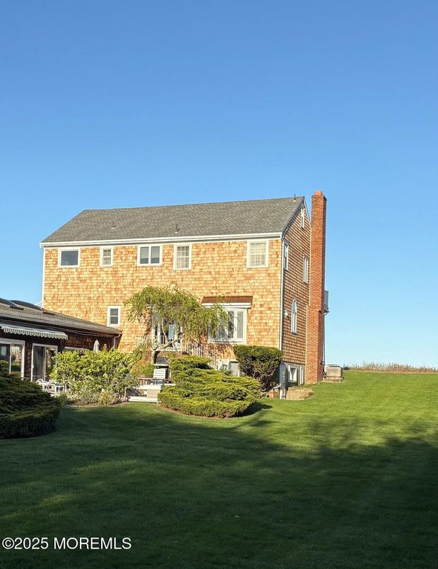 Backyard, Exterior, Facade, Brick Facade, Georgian