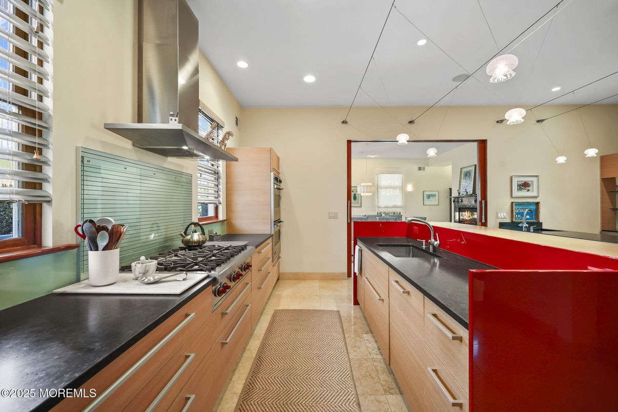 Interior, Kitchen, Pendant Lights, Recessed Lighting