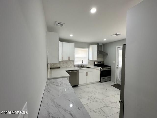 Interior, Kitchen, Marble, Recessed Lighting, Stainless Steel Appliances