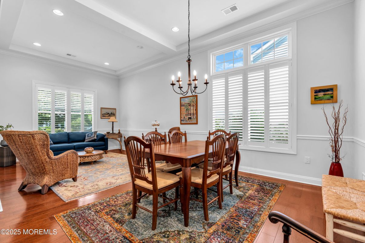 Chandelier, Dining room, Interior, Living room, Recessed Lighting, Wood Texture Flooring
