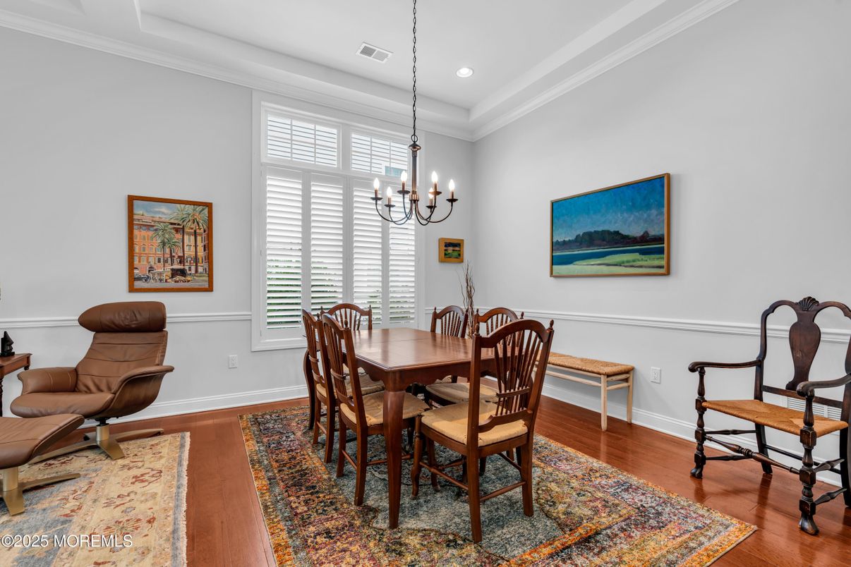 Chandelier, Dining room, Interior, Recessed Lighting, Wood Texture Flooring