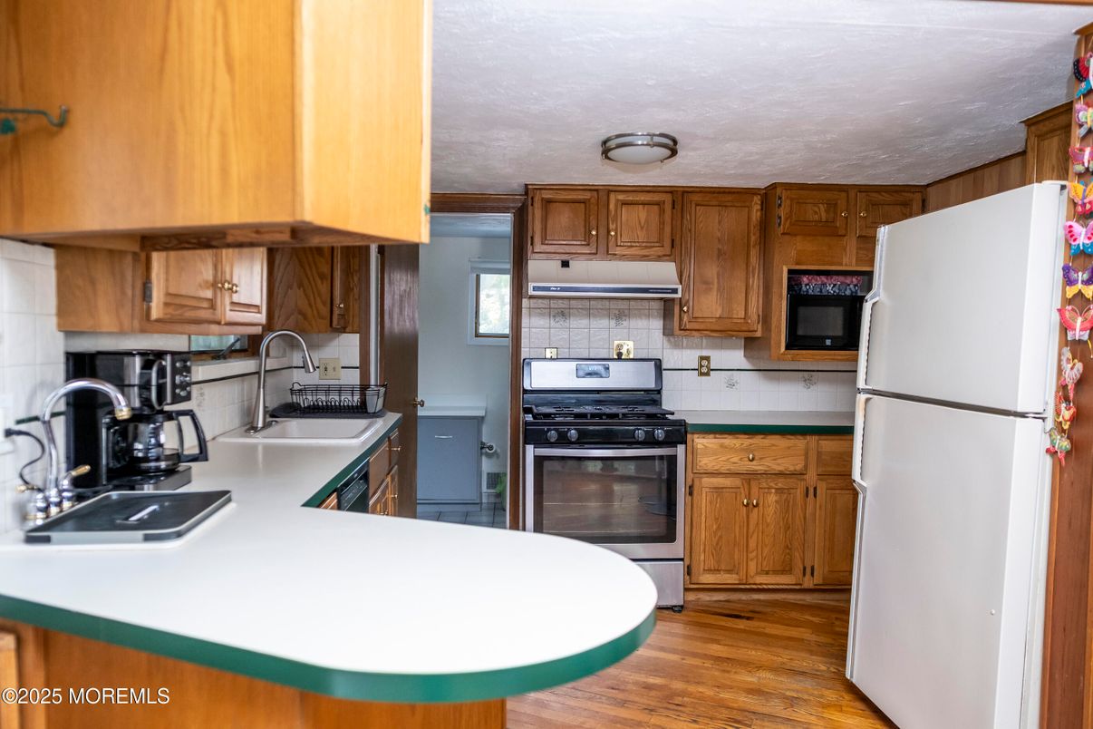 Interior, Kitchen, Wood Texture Flooring