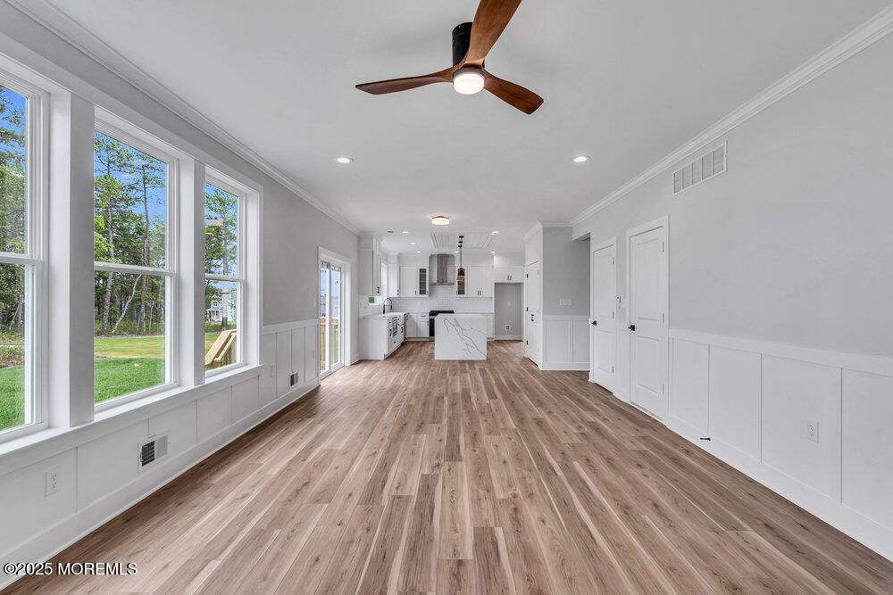 Empty room, Interior, Kitchen, Recessed Lighting, Wood Texture Flooring
