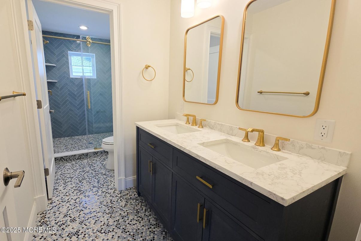 Bathroom, Dual Sink Vanities, Glass Shower, Interior, Recessed Lighting