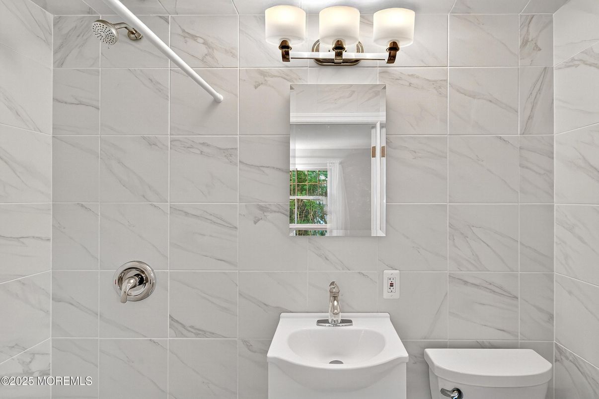 Bathroom, Interior, Marble Walls