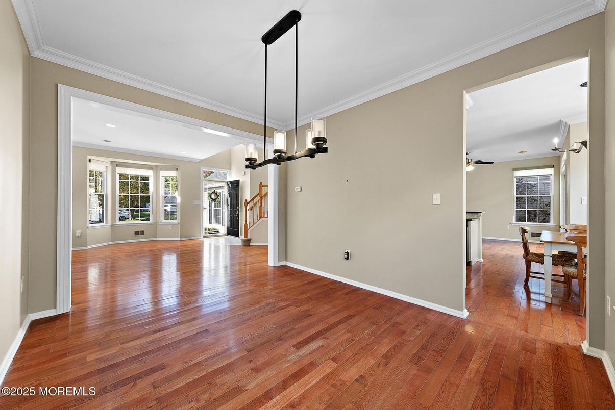 Dining room, Empty room, Interior, Pendant Lights, Recessed Lighting, Wood Texture Flooring