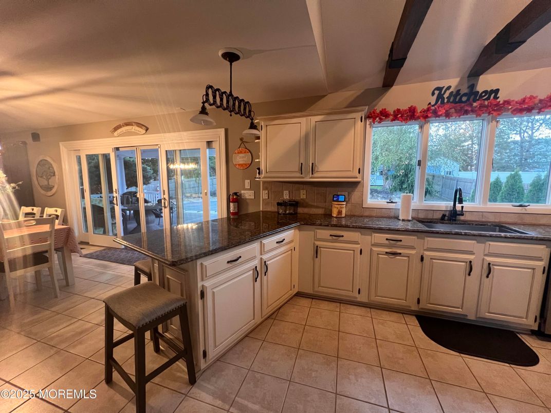 Interior, Kitchen, Pendant Lights