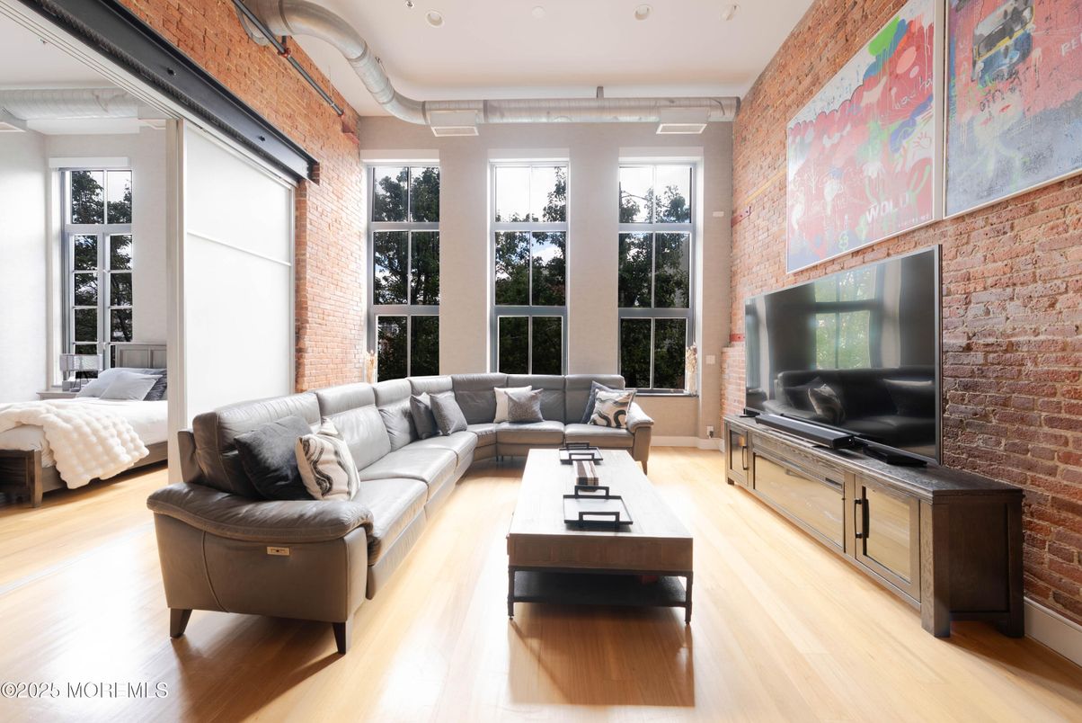 Interior, Living room, Recessed Lighting, Stone Walls, Wood Texture Flooring