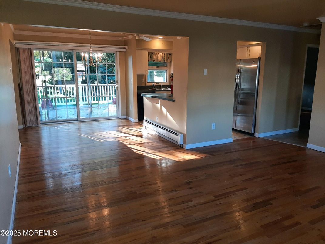 Chandelier, Empty room, Interior, Kitchen, Stainless Steel Appliances, Wood Texture Flooring