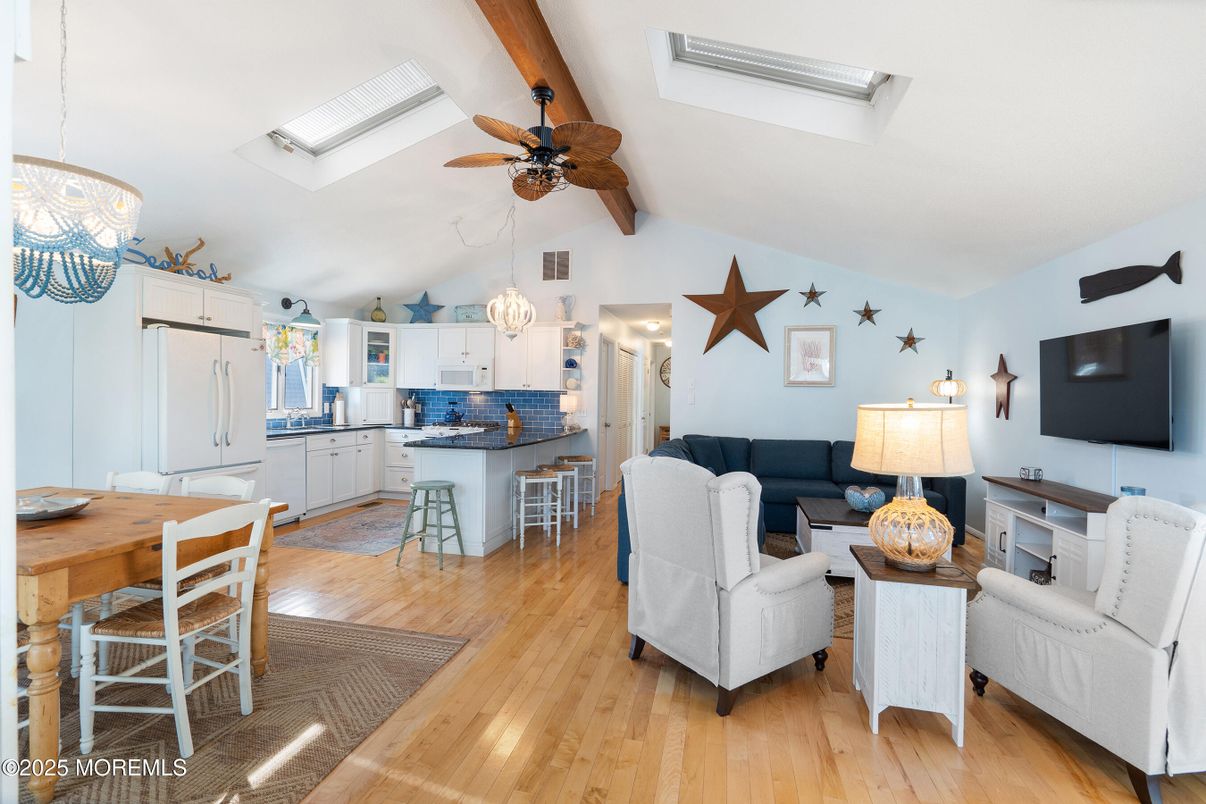 Dining room, Interior, Kitchen, Living room, Pendant Lights, Wooden Beams, Wood Texture Flooring