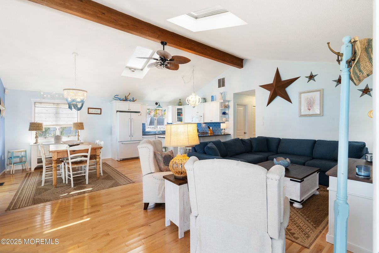 Dining room, Interior, Living room, Pendant Lights, Wooden Beams, Wood Texture Flooring