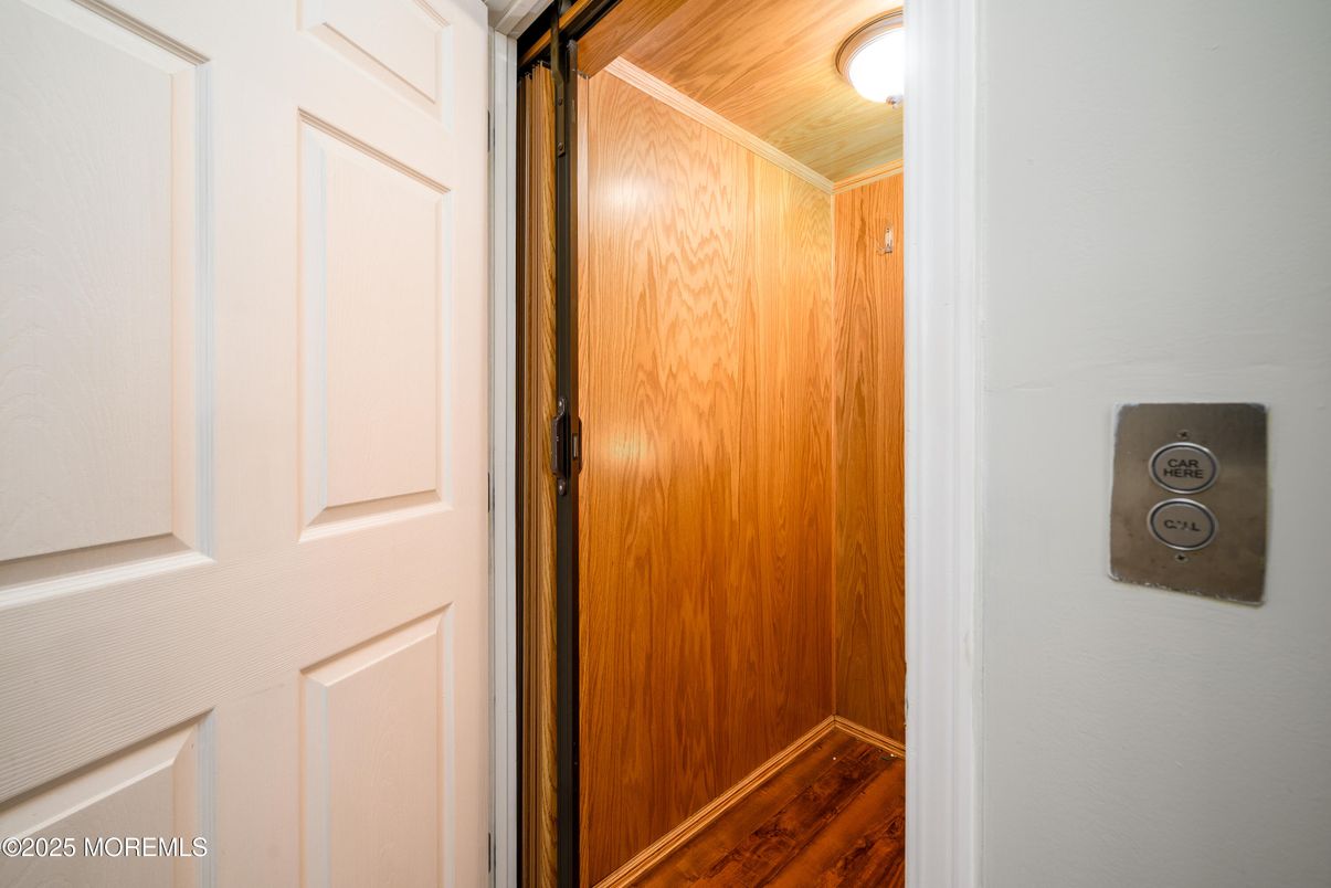 Elevator, Interior, Wooden Ceilings, Wood Texture Flooring, Wooden Walls