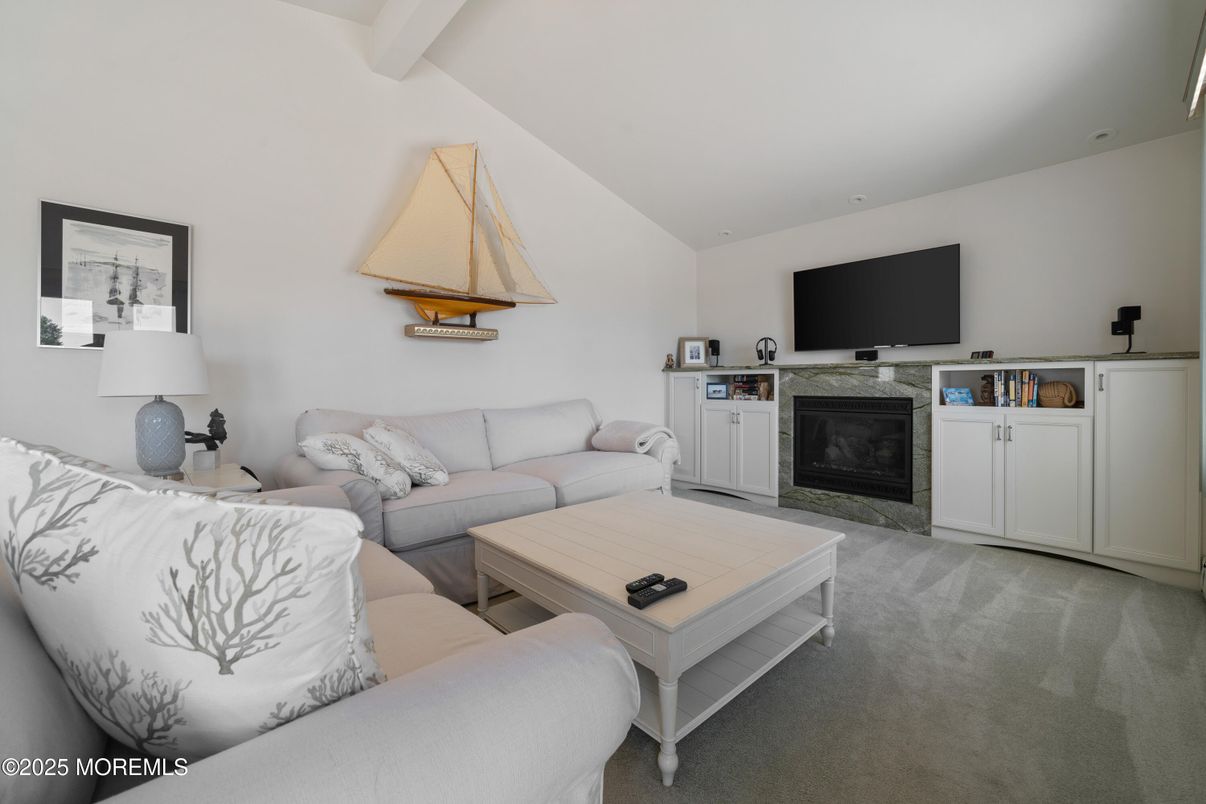 Fireplace, Interior, Living room