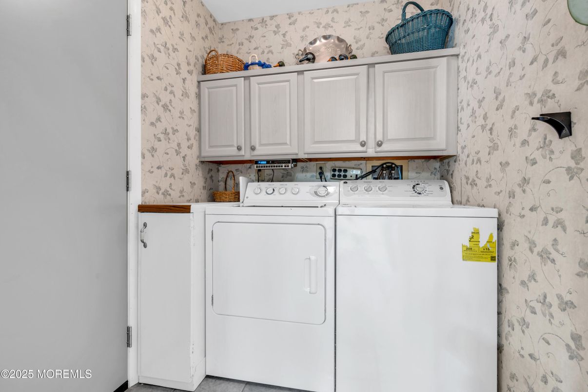 Interior, Utility Closets, Washer