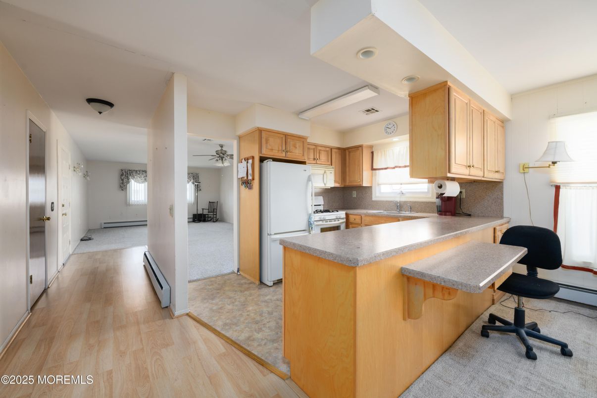 Interior, Kitchen, Wood Texture Flooring