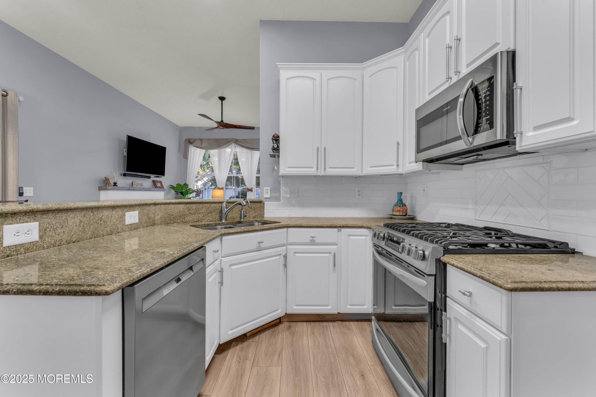 Interior, Kitchen, Wood Texture Flooring