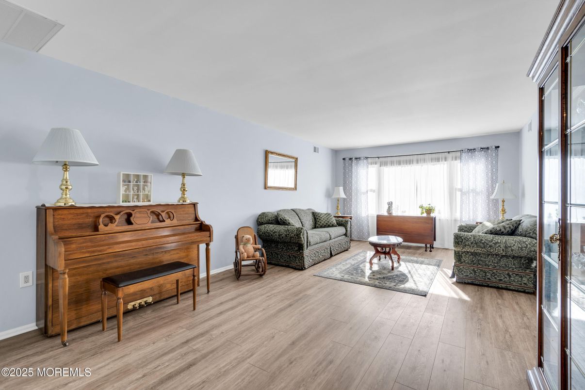 Interior, Living room, Piano, Wood Texture Flooring