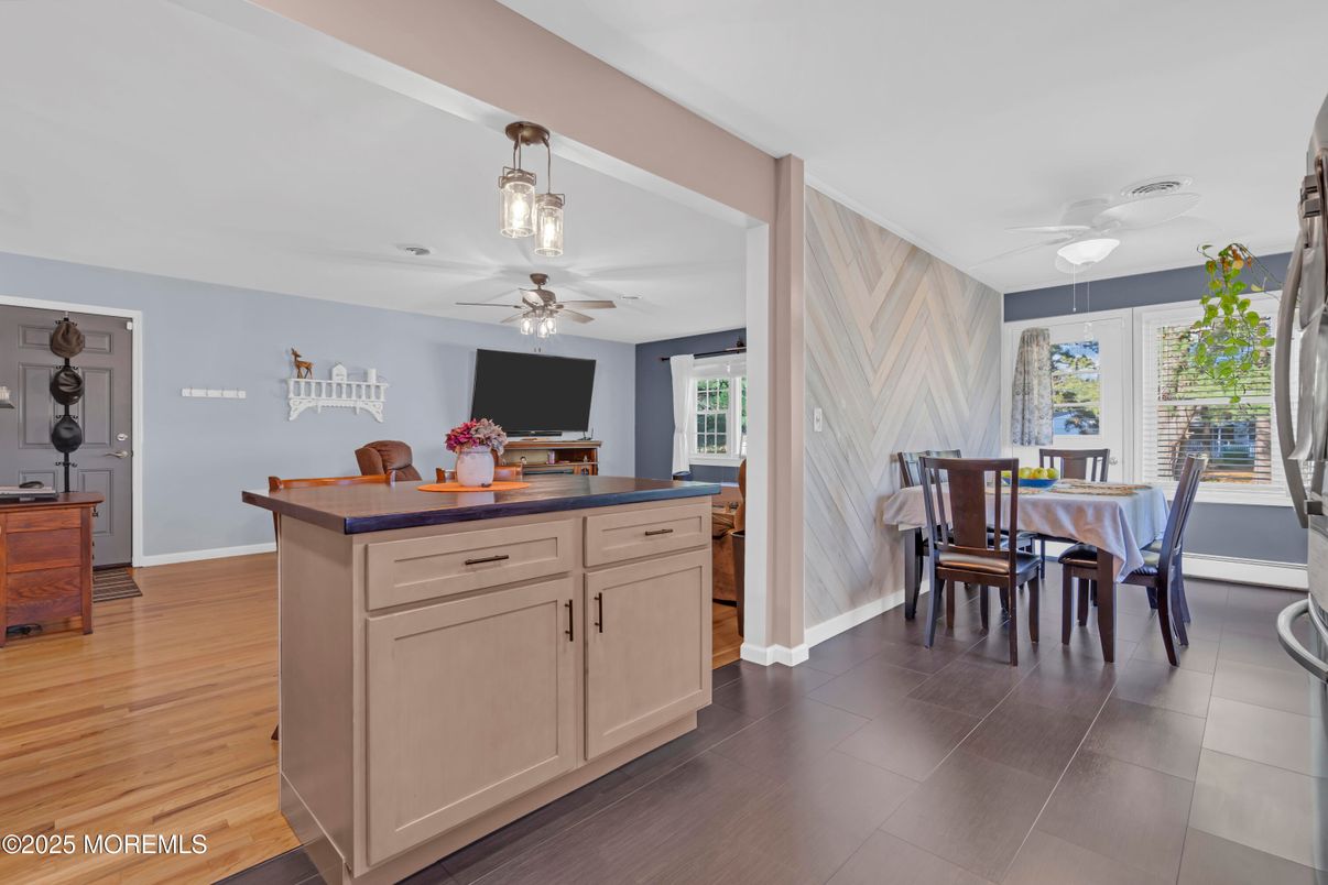Dining room, Interior, Recessed Lighting, Wood Texture Flooring