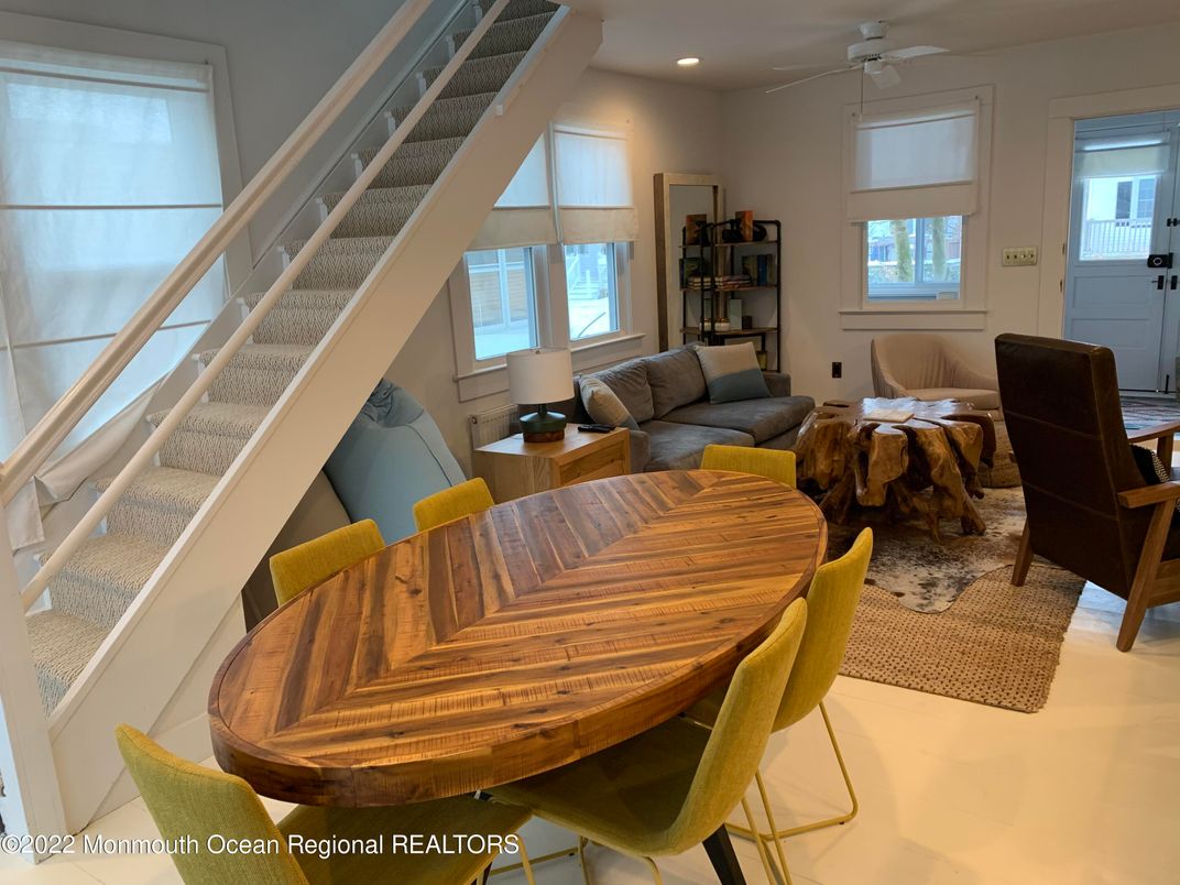 Dining room, Interior, Living room, Recessed Lighting