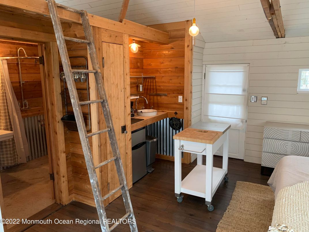 Interior, Pendant Lights, Wooden Beams, Wood Texture Flooring, Wooden Walls