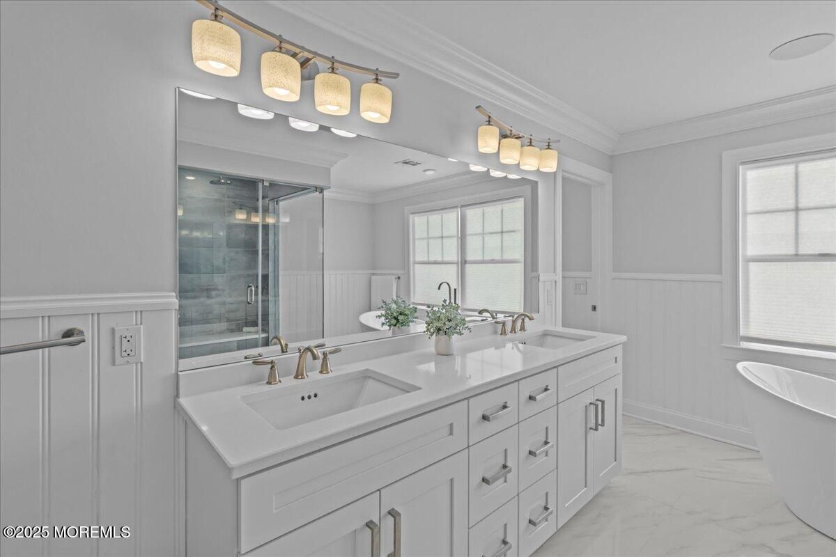 Bathroom, Dual Sink Vanities, Free Standing Baths, Glass Shower, Interior, Marble