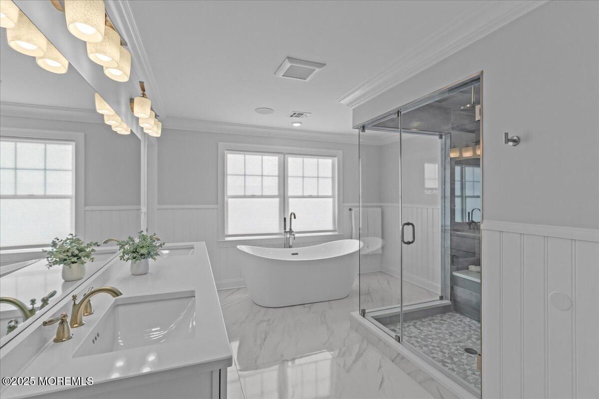 Bathroom, Dual Sink Vanities, Free Standing Baths, Glass Shower, Interior, Marble, Recessed Lighting