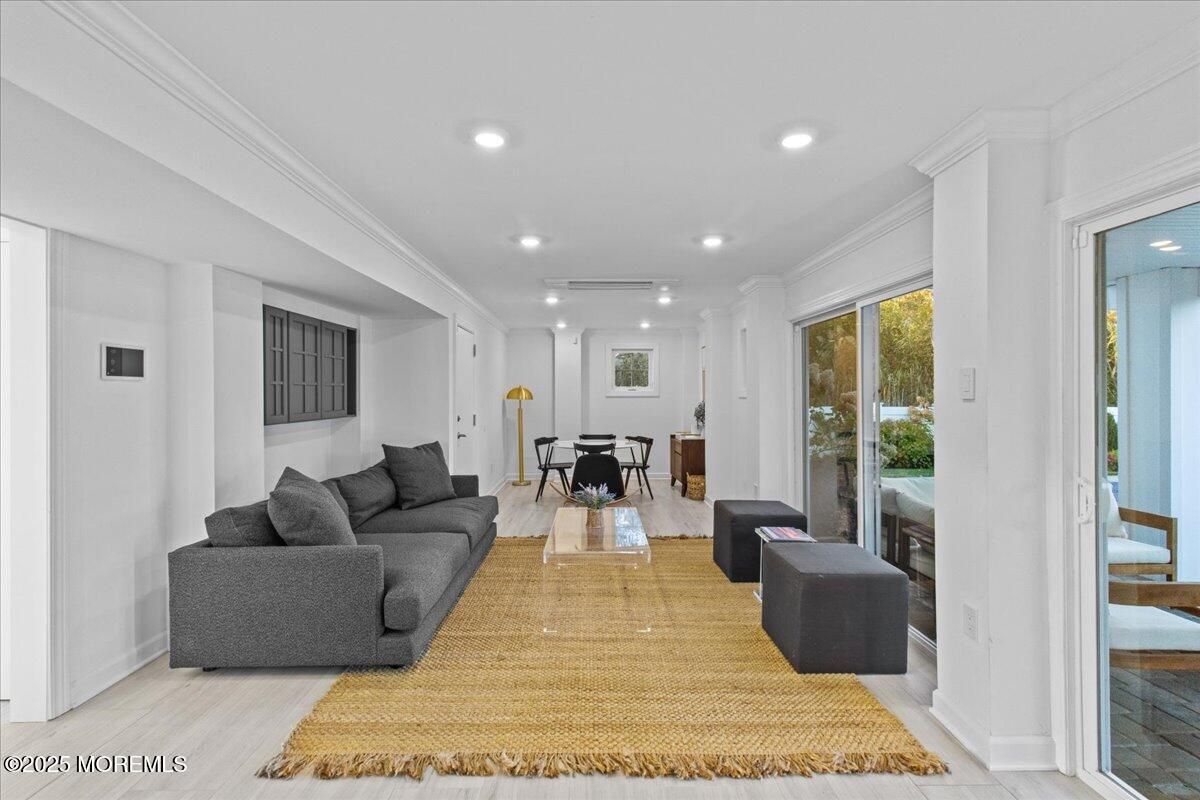 Dining room, Interior, Living room, Recessed Lighting