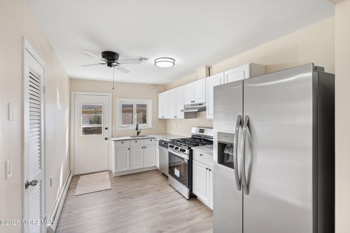 Interior, Kitchen, Stainless Steel Appliances, Wood Texture Flooring