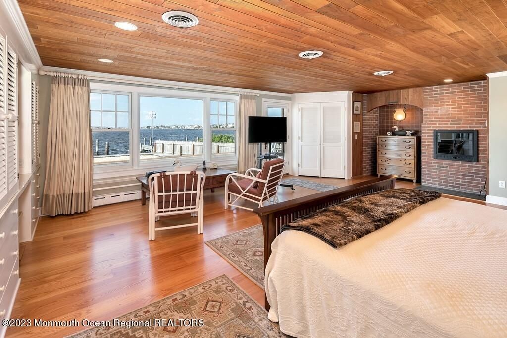 Interior, Recessed Lighting, Stone Walls, Water, Wooden Ceilings, Wood Texture Flooring