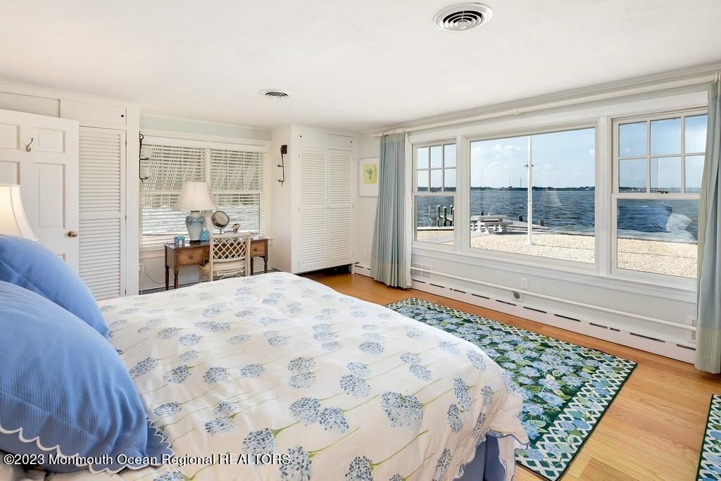 Bedroom, Interior, Water, Wood Texture Flooring