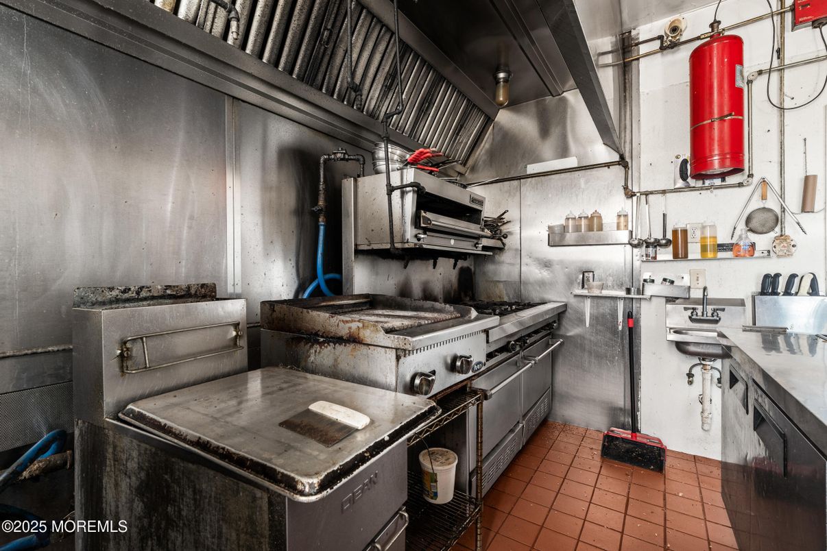 Interior, Kitchen, Stainless Steel Appliances