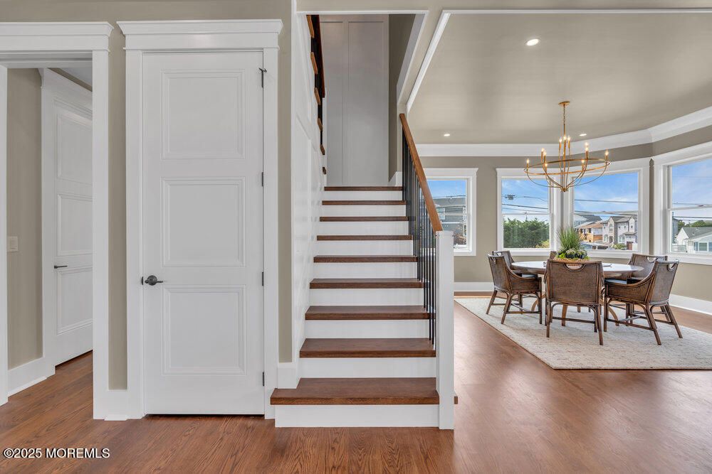 Chandelier, Dining room, Interior, Pendant Lights, Recessed Lighting, Wood Texture Flooring
