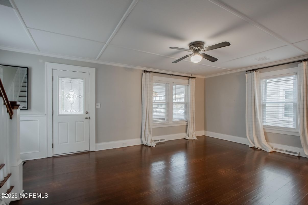 Empty room, Interior, Wood Texture Flooring