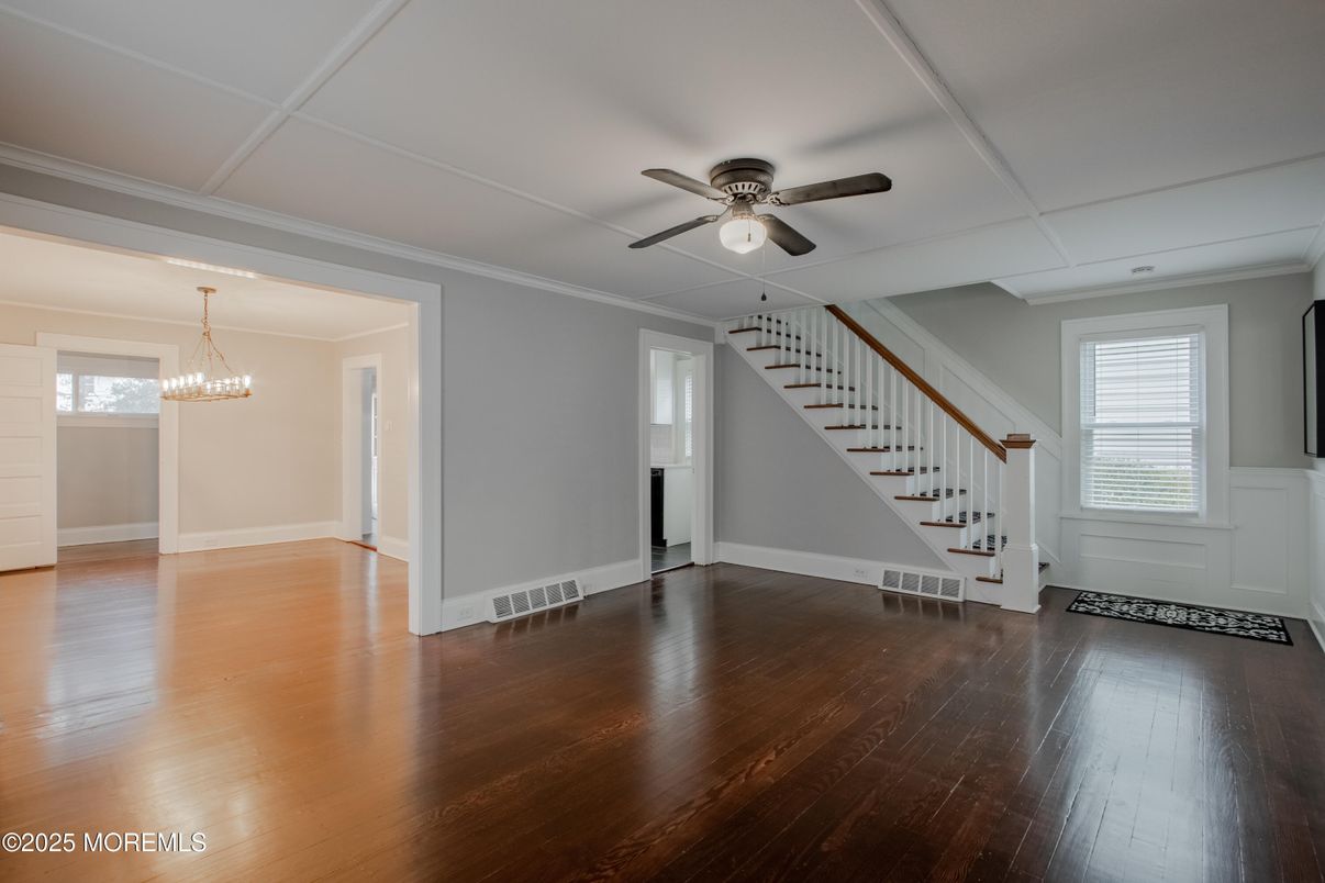 Chandelier, Empty room, Interior, Wood Texture Flooring
