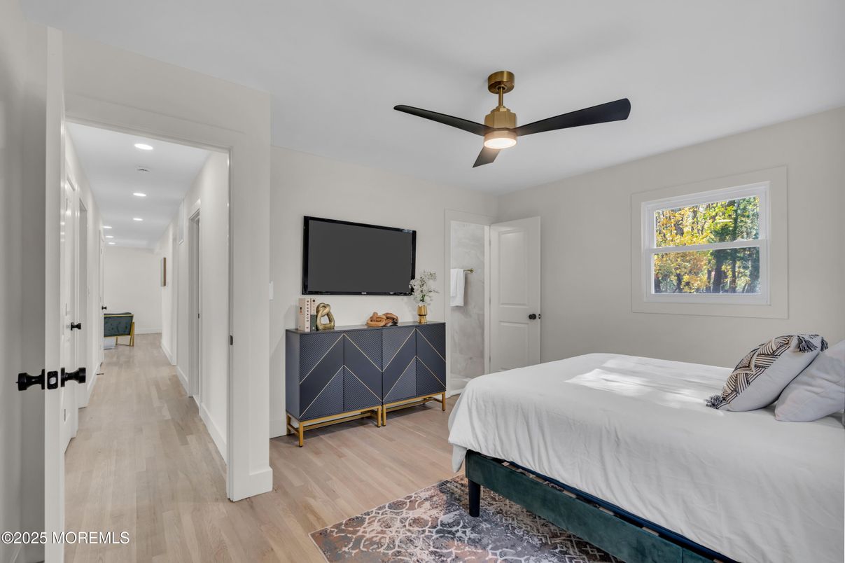 Bedroom, Interior, Recessed Lighting, Wood Texture Flooring