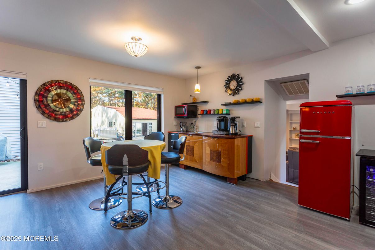 Interior, Kitchen, Pendant Lights, Wood Texture Flooring