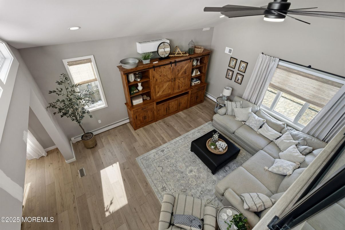 Interior, Living room, Recessed Lighting, Wood Texture Flooring