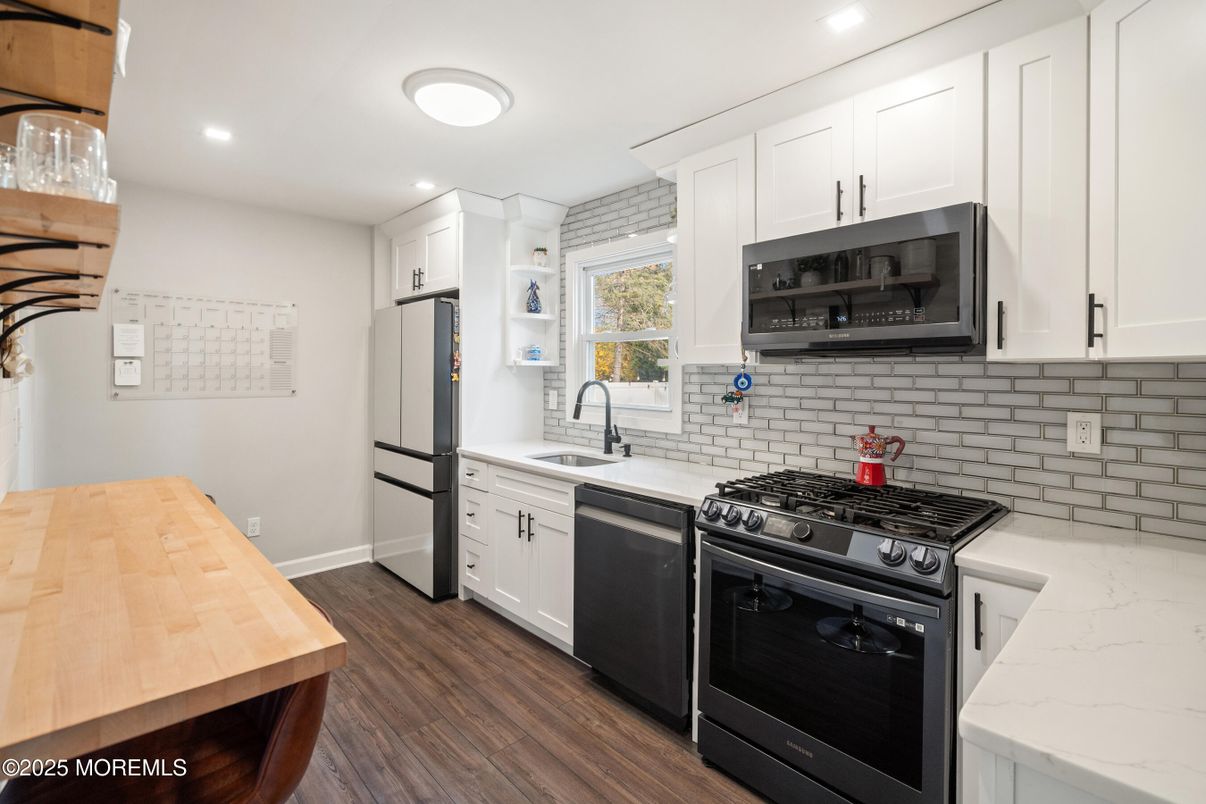 Interior, Kitchen, Recessed Lighting, Wood Texture Flooring
