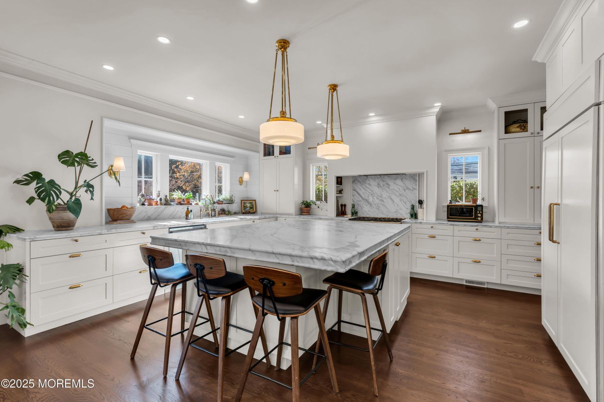 Interior, Kitchen, Marble Walls, Pendant Lights, Recessed Lighting, Wood Texture Flooring
