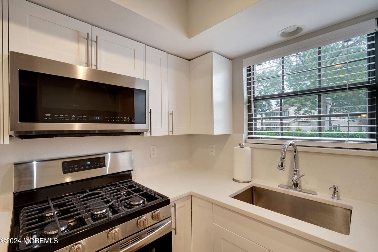 Interior, Kitchen, Stainless Steel Appliances