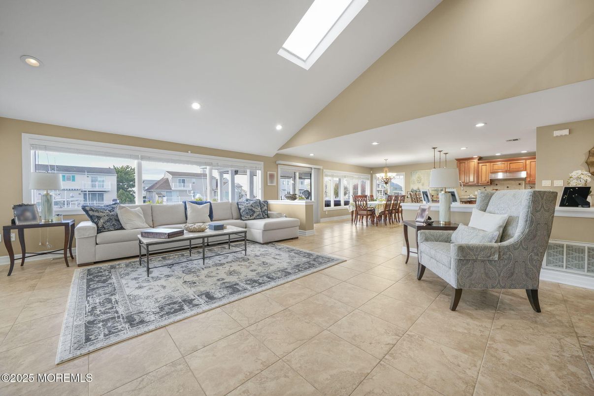 Dining room, Interior, Kitchen, Living room, Pendant Lights, Recessed Lighting