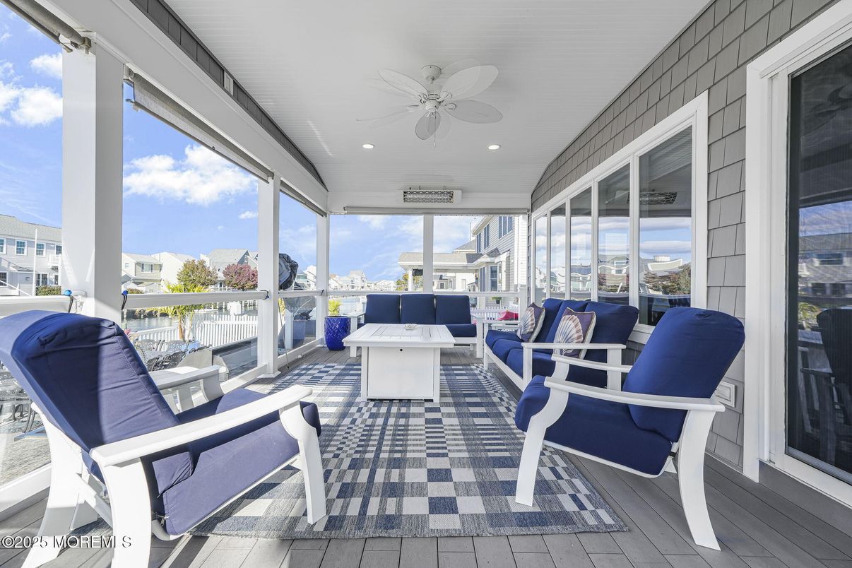Interior, Recessed Lighting, Sun Room