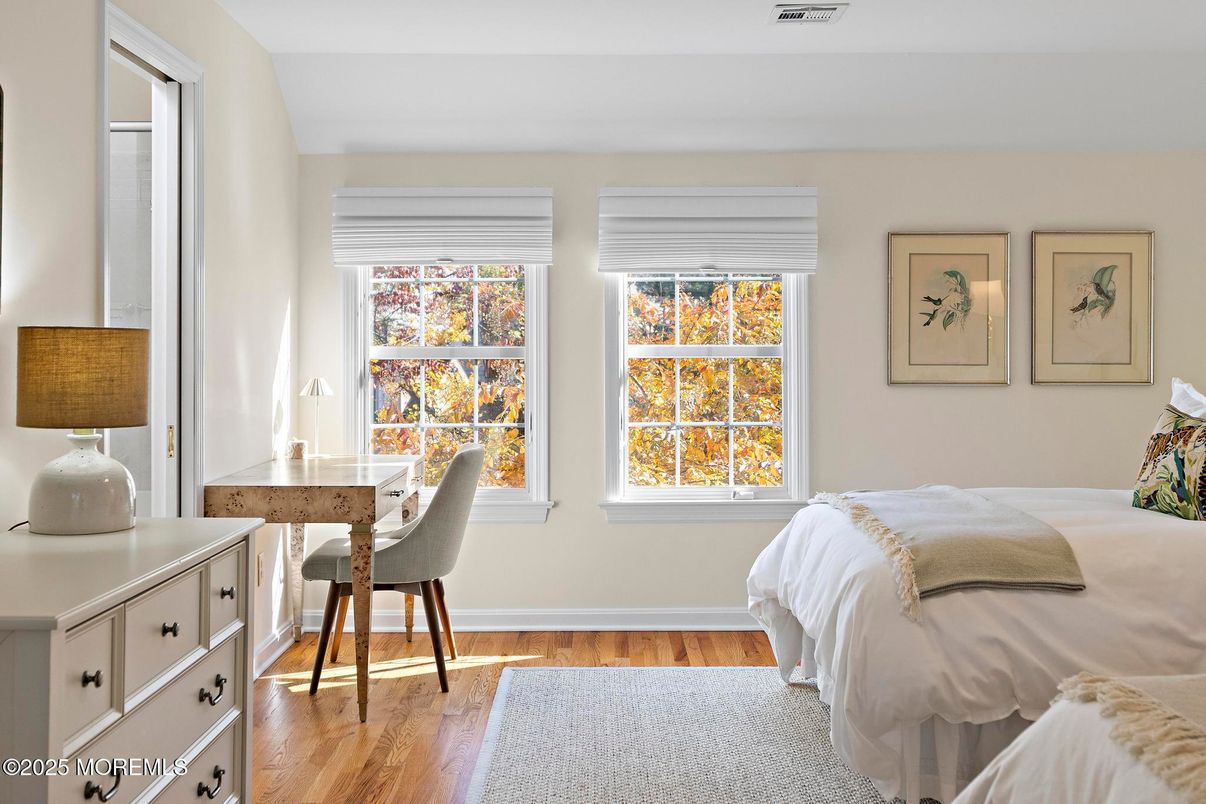 Bedroom, Home Office, Interior, Wood Texture Flooring