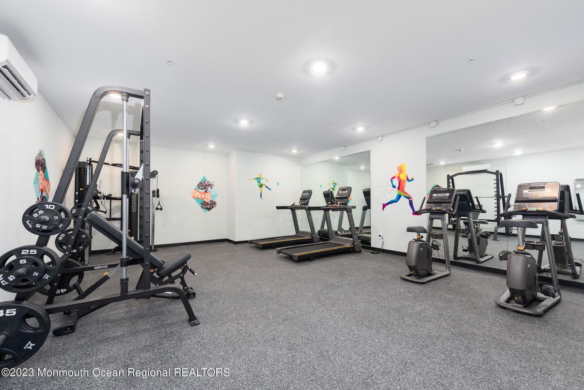 Fitness Equipment, Interior, Recessed Lighting