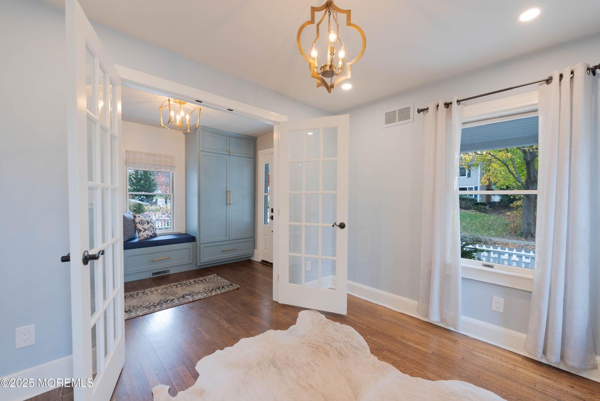 Chandelier, Interior, Pendant Lights, Recessed Lighting, Wood Texture Flooring