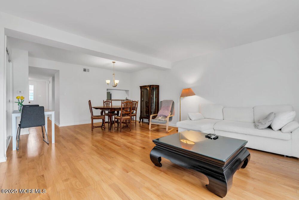 Chandelier, Dining room, Interior, Living room, Wood Texture Flooring