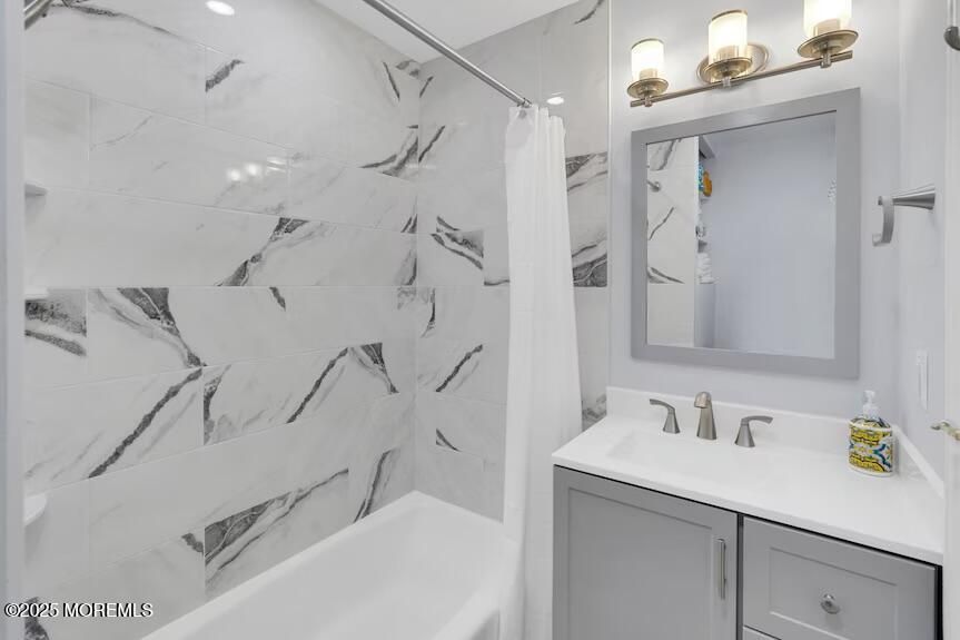 Bathroom, Interior, Marble Walls