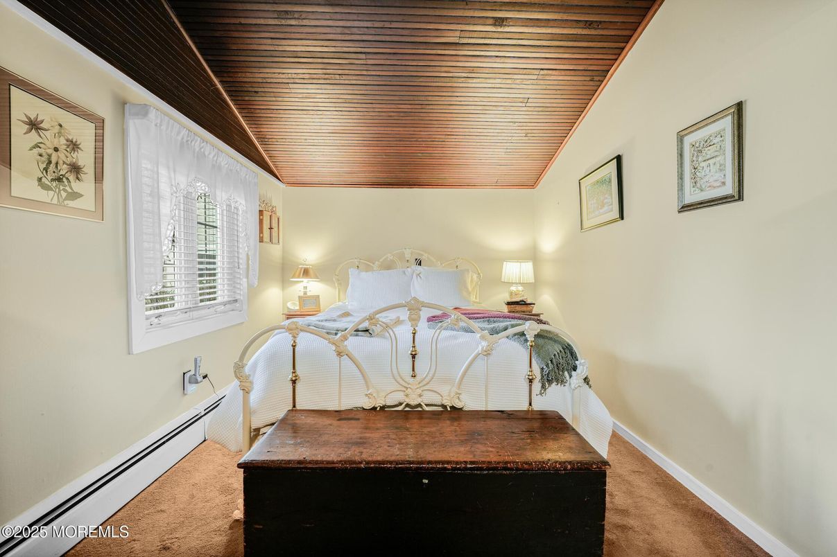 Bedroom, Interior, Wooden Ceilings