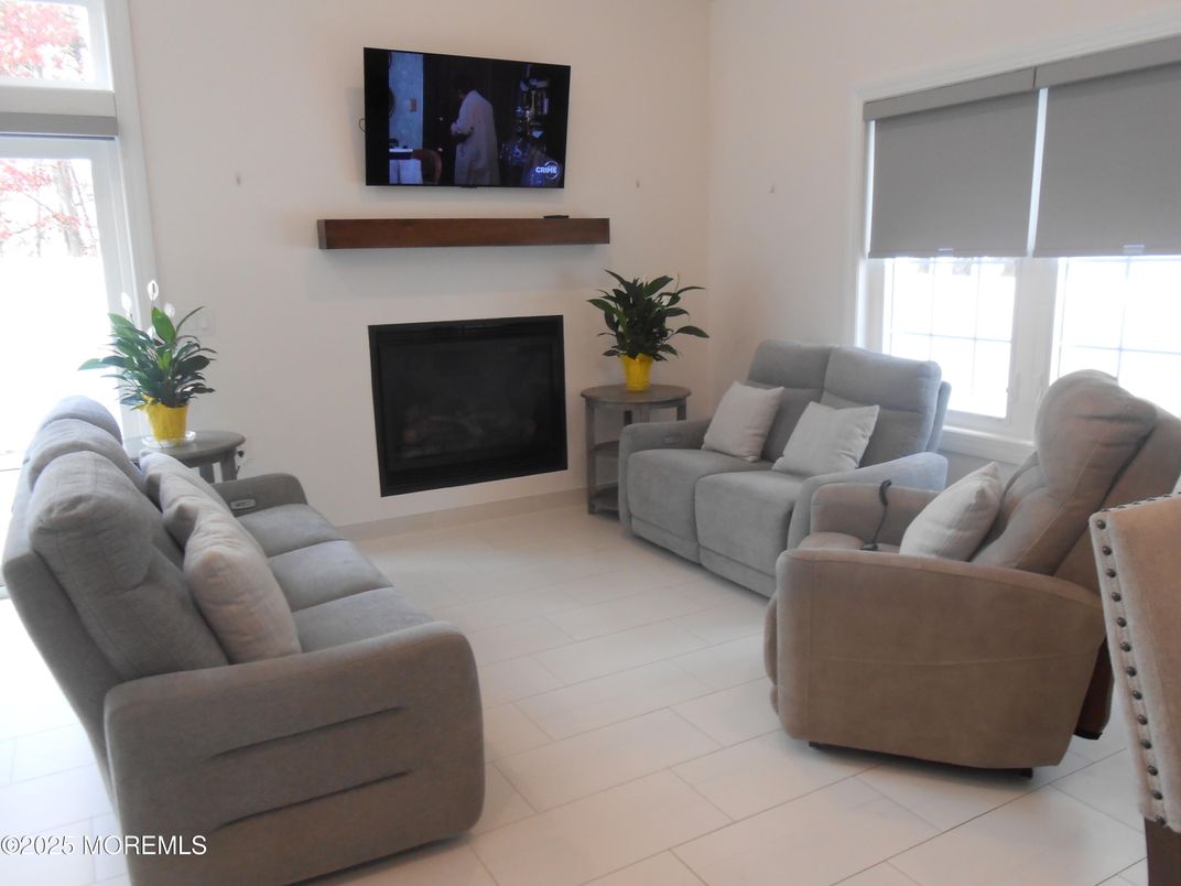 Fireplace, Interior, Living room